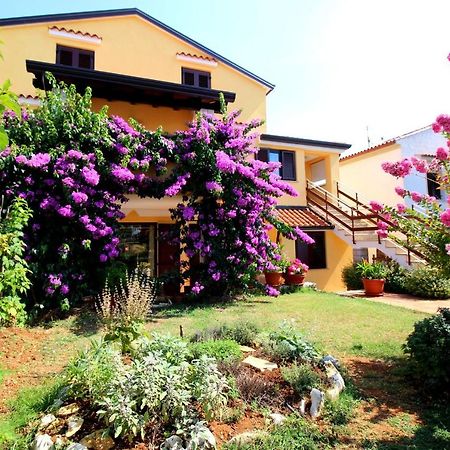 Apartments Tancel Porec Exterior photo