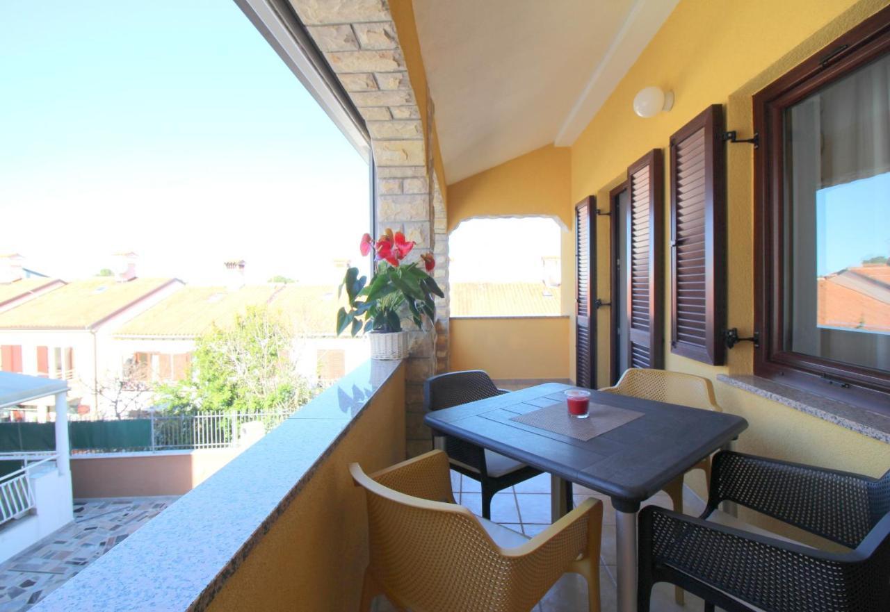 Apartments Tancel Porec Exterior photo